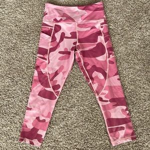 ZYIA camo high rise pocket light and tight high rise capri